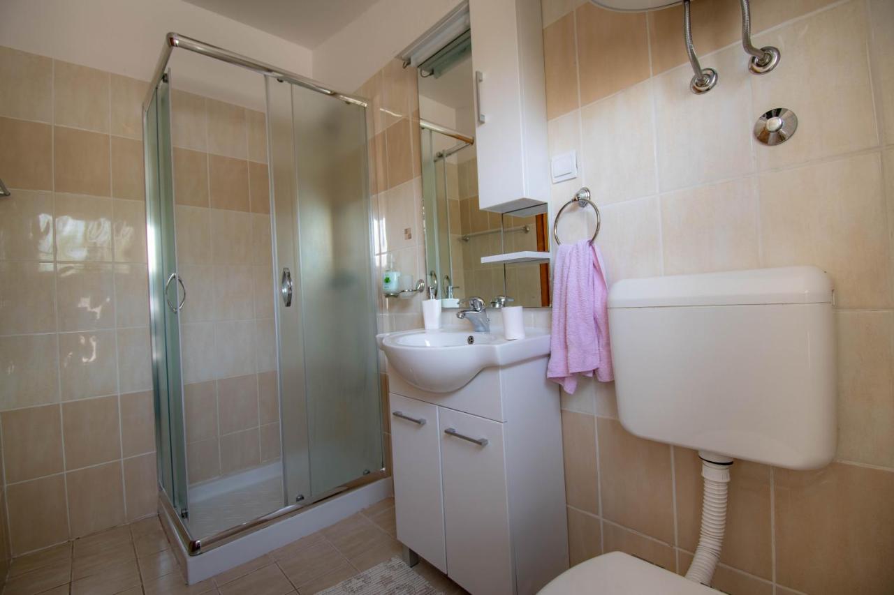 Apartments Betty Borik Ρόβινι Εξωτερικό φωτογραφία