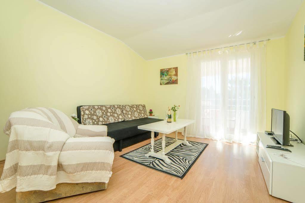 Apartments Betty Borik Ρόβινι Εξωτερικό φωτογραφία